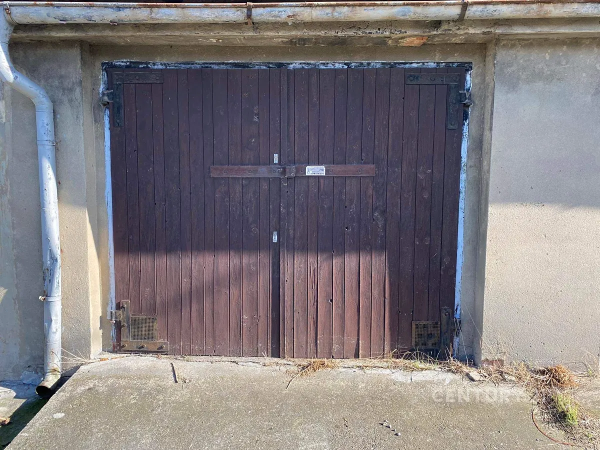 Pronájem garáže 21 m²